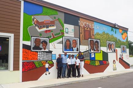 Tootie’s Grocery celebrated its grand opening in East Mims, Florida.